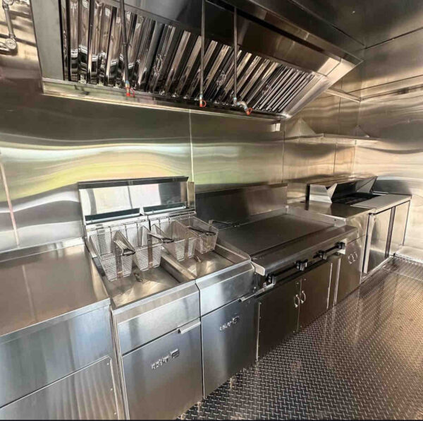 FOOD TRAILER - Image 3