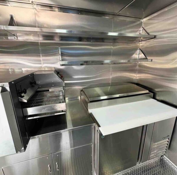 CUSTOM FOOD TRAILER - Image 5