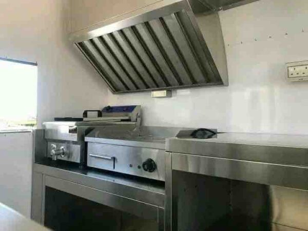 FOOD TRAILER - Image 6