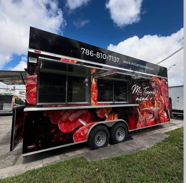 CUSTOM FOOD TRAILER