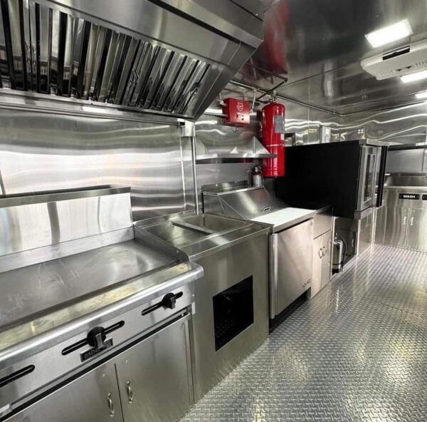 CUSTOM FOOD TRAILER - Image 8